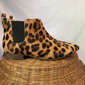 Madewell calf hair leopard print chelsea ankle boots size 7.5